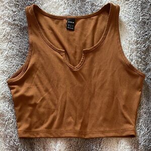 4/$30 SHEIN Rust Ribbed Notch-Neck Crop Tank